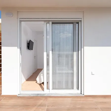 Apartment Liv - Heavenly Rooftop Flat In Koukaki Athens
