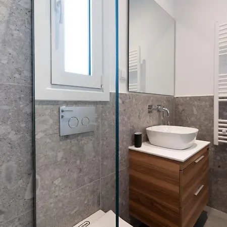 Liv - Heavenly Rooftop Flat In Koukaki Apartment Athens